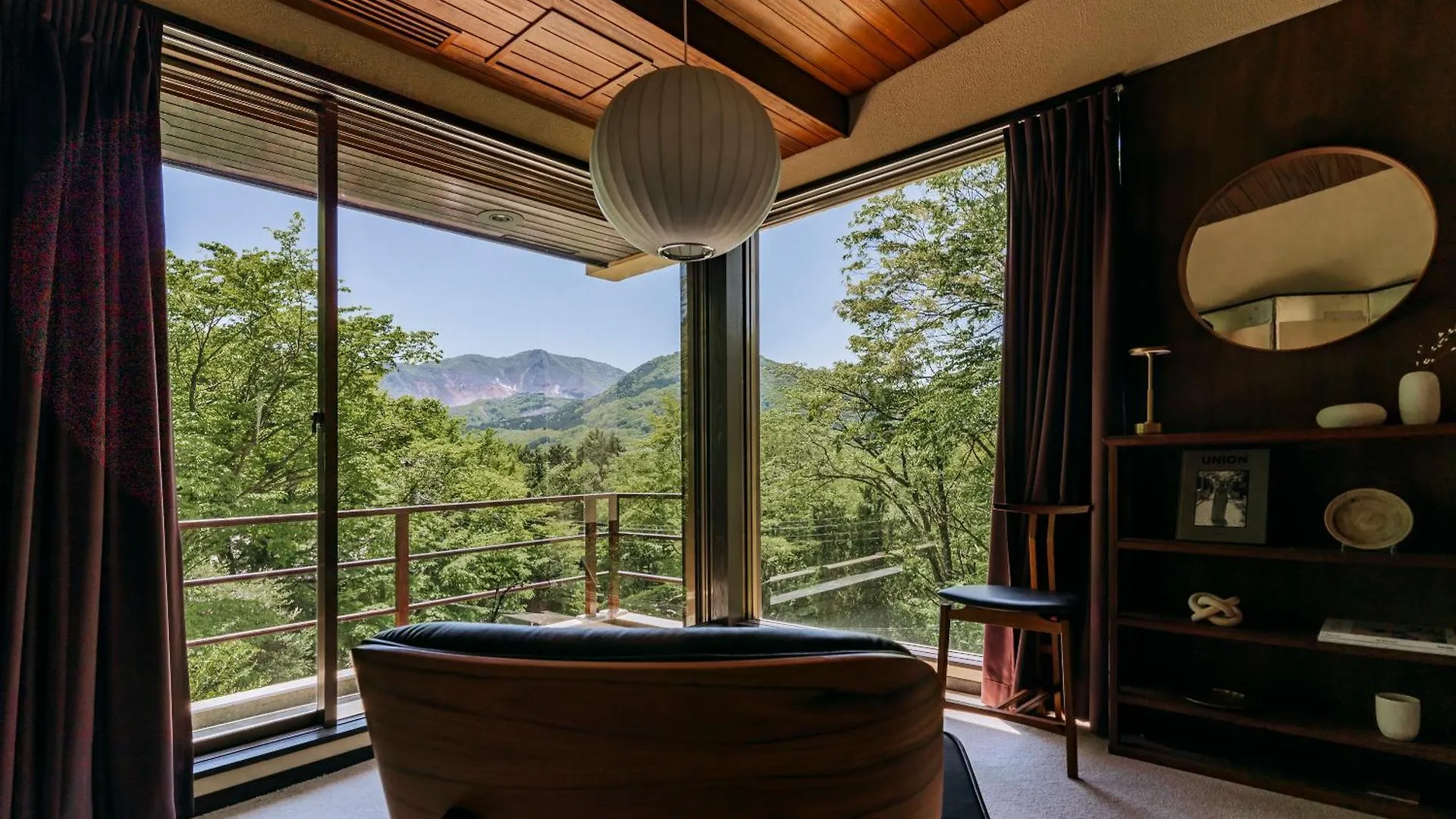 Aknot Hakone 大涌谷を望むモダニズム建築 東京から90分 Villa