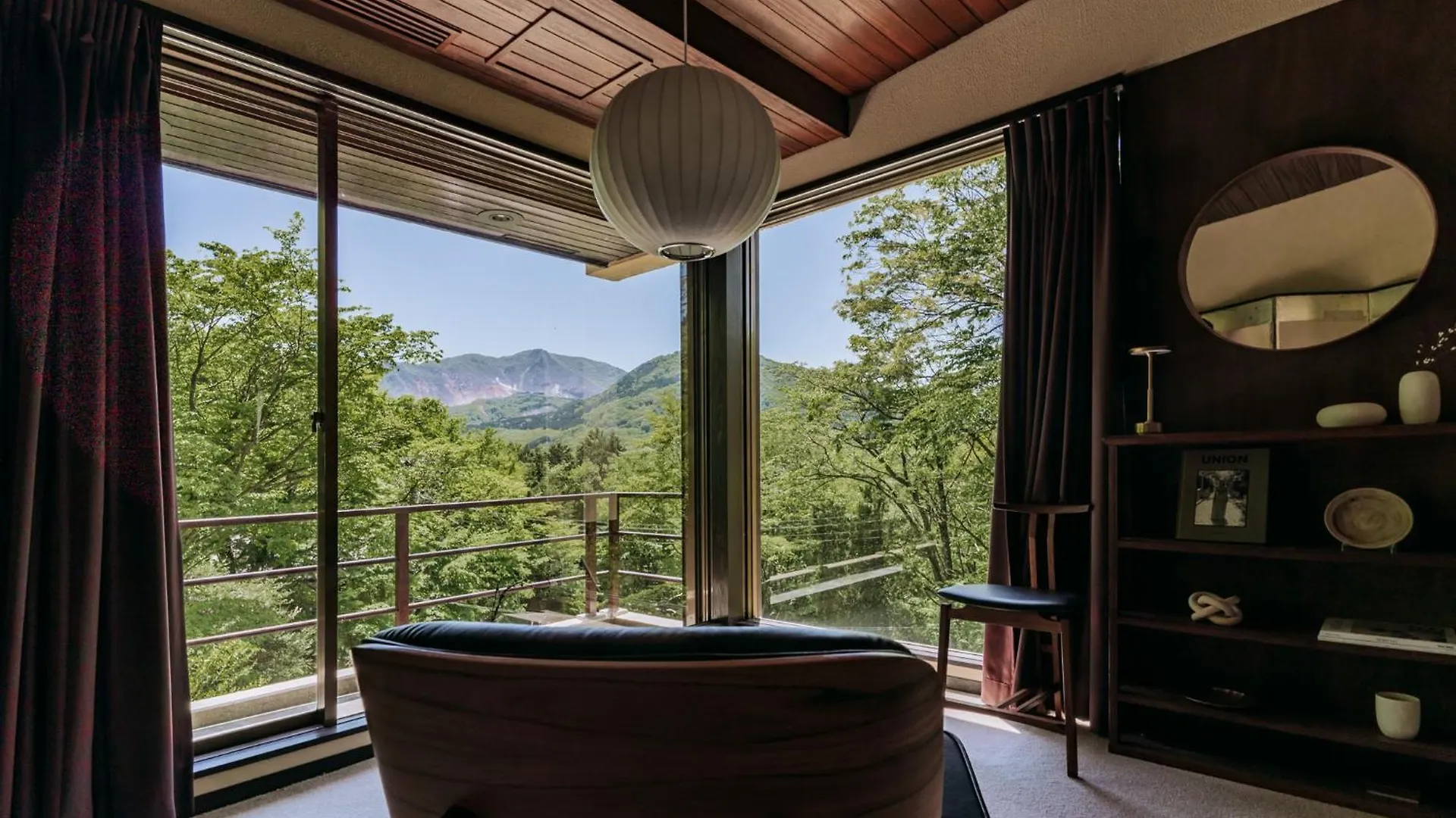 Aknot Hakone 大涌谷を望むモダニズム建築 東京から90分 Villa